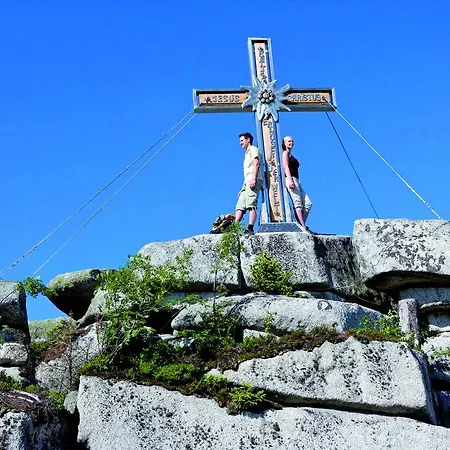 Grobauer * Schwarzenberg am Bohmerwald